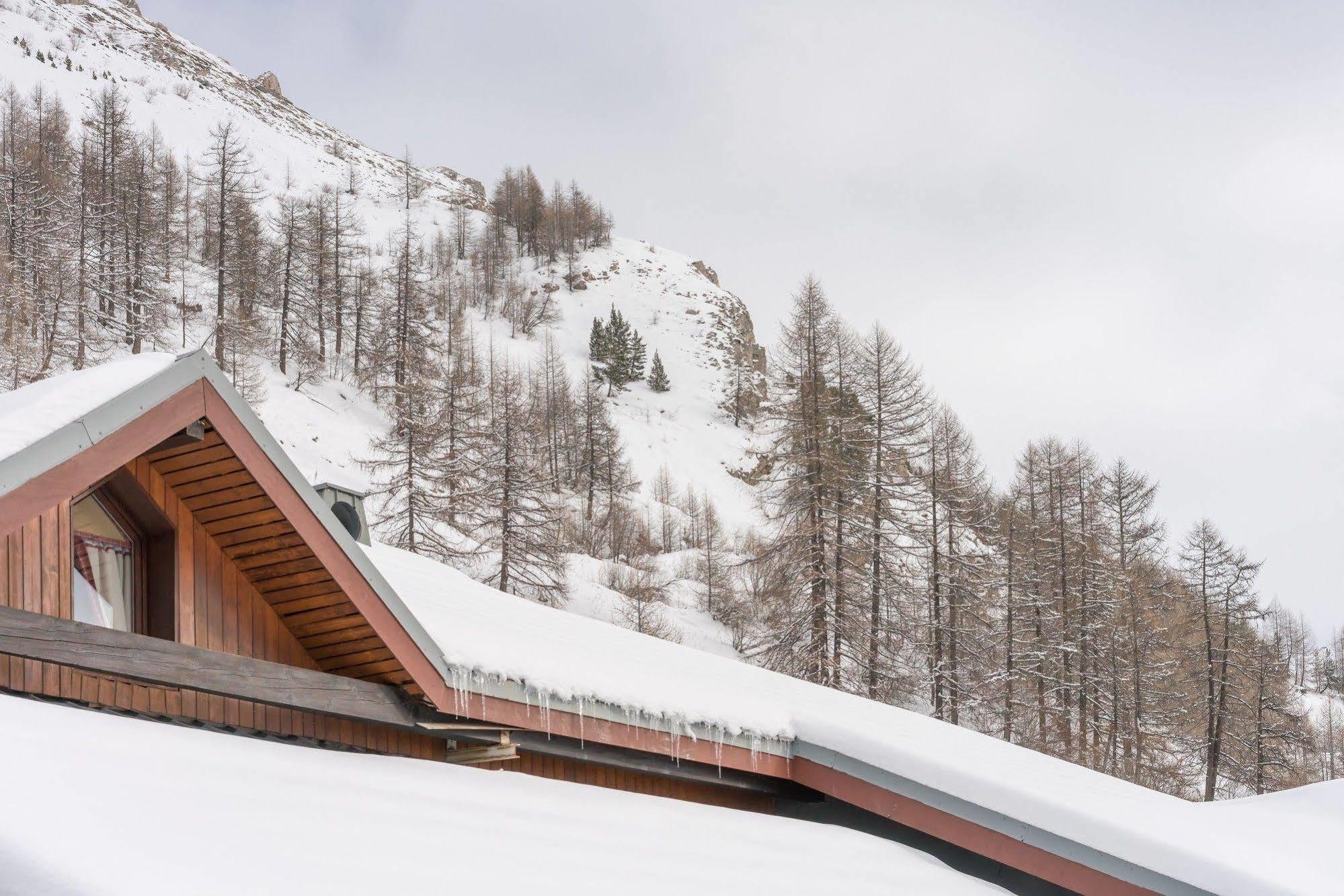 Residence Pierre & Vacances Les Chalets De Solaise Val-d'Isere Exterior photo